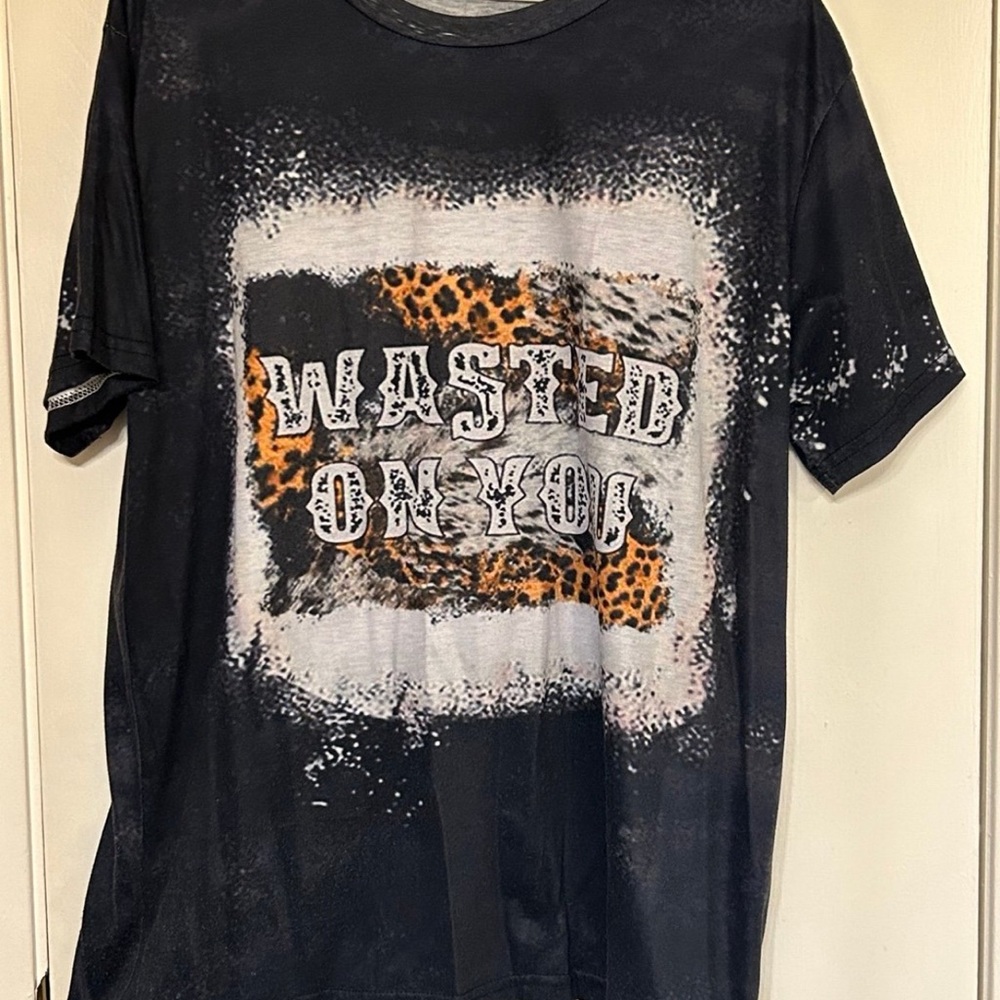 Black Graphic T-Shirt with Leopard Print